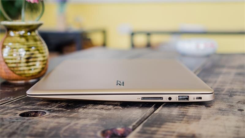 Laptop Acer Swift SF314-51-58CC (Core-i5 7200U Kaby Lake/ SSD 256GB)