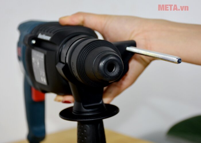 Máy khoan búa Bosch GBH 2-26 RE