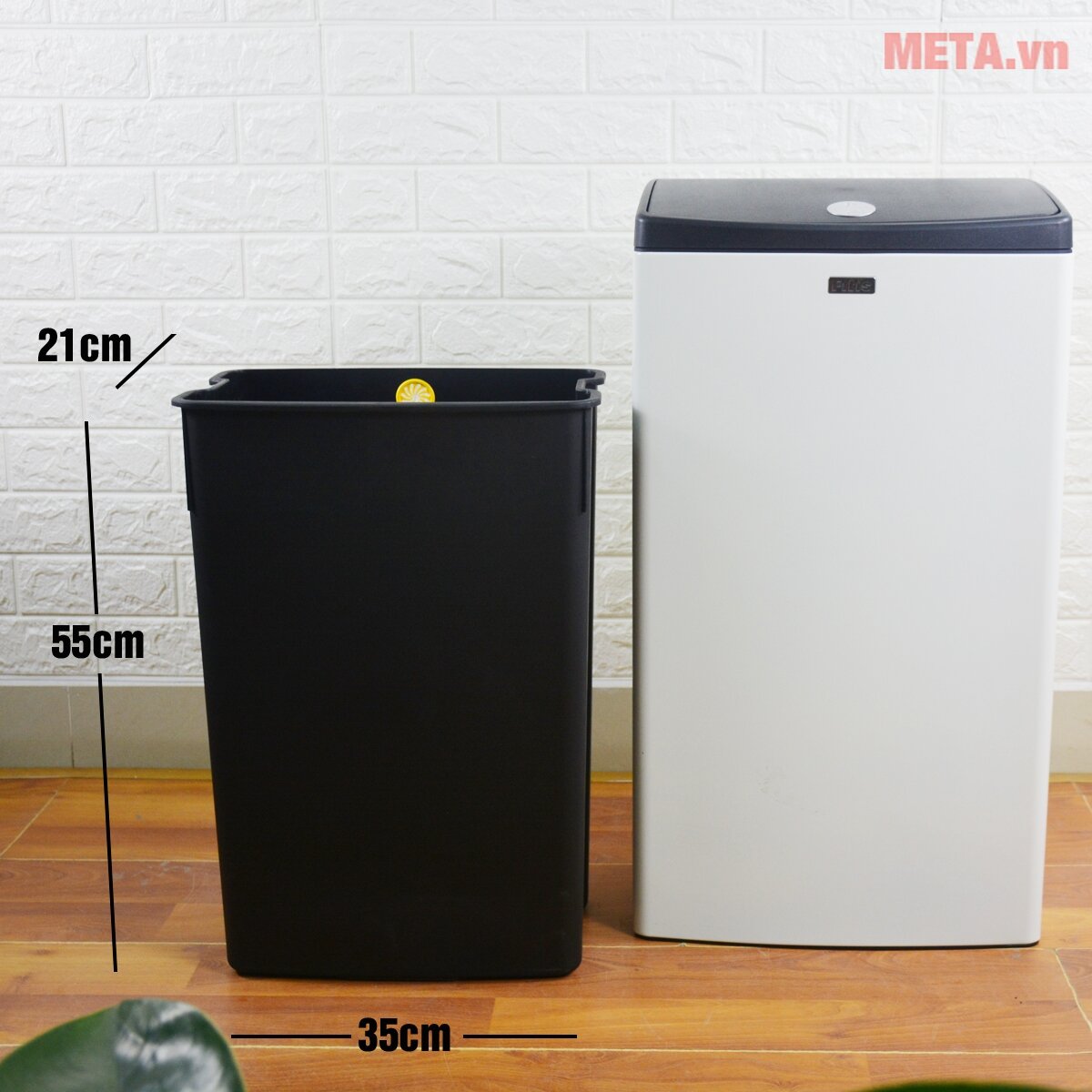 Thùng rác inox nhấn vuông lớn Fitis Mega STL2-904 - 40 lít (Trắng)