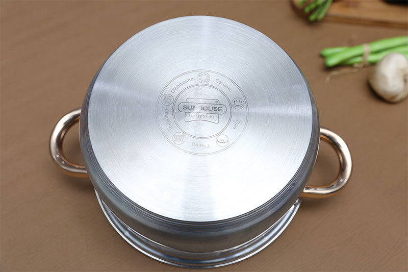Nồi inox 5 đáy 20 cm Sunhouse SHG24220 Nồi inox 5 đáy 20 cm Sunhouse SHG24220