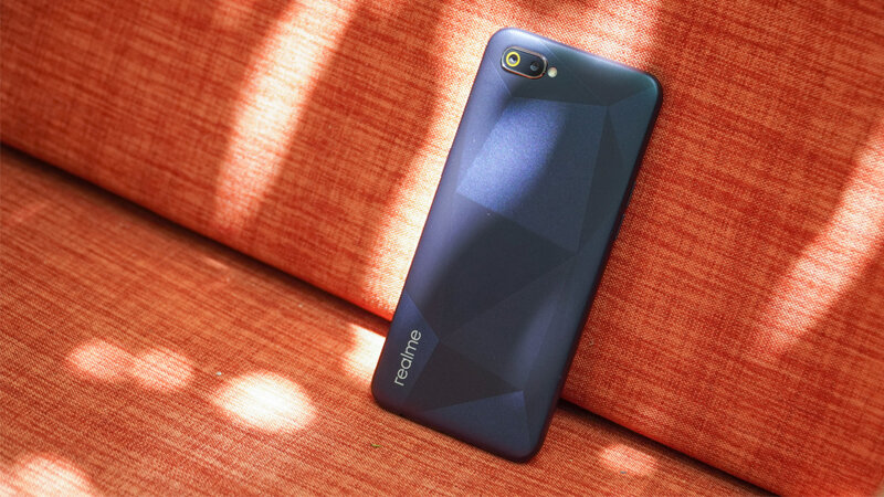 Điện thoại Realme C2 - 3GB RAM, 32GB, 6.1 inch