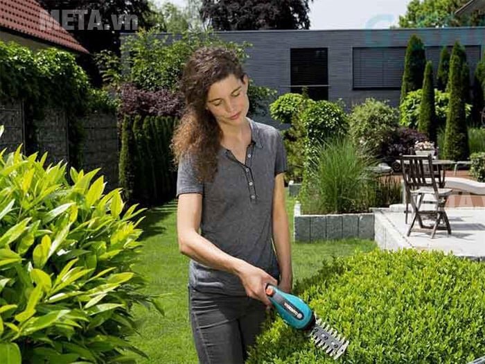Lưỡi tỉa cây cảnh, hàng rào Gardena