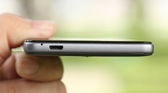 Điện thoại Wiko U Feel