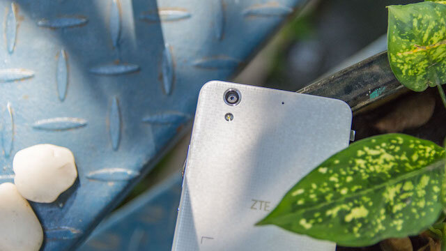 Điện thoại ZTE Blade D Lux