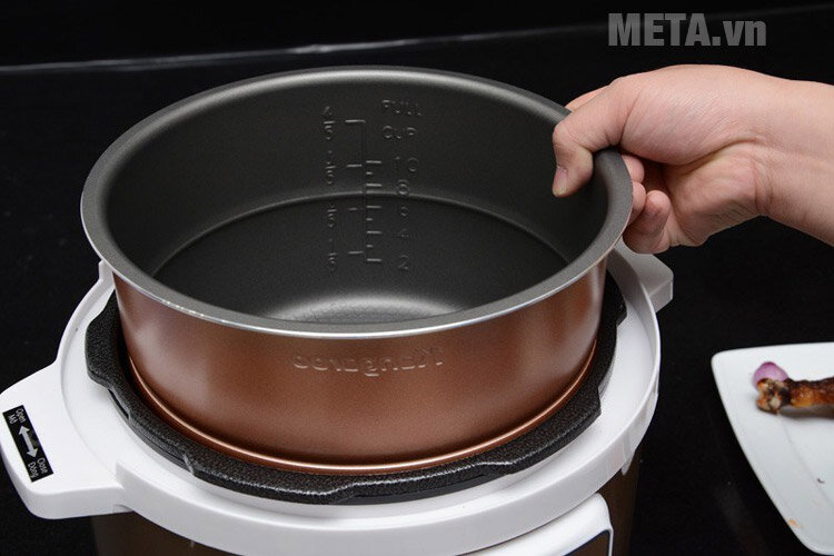 Nồi áp suất điện đa năng Kangaroo KG135 (5 lít)