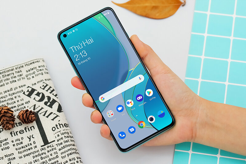 Điện thoại OnePlus 8T 5G - 12GB RAM, 256GB, 6.55 inch