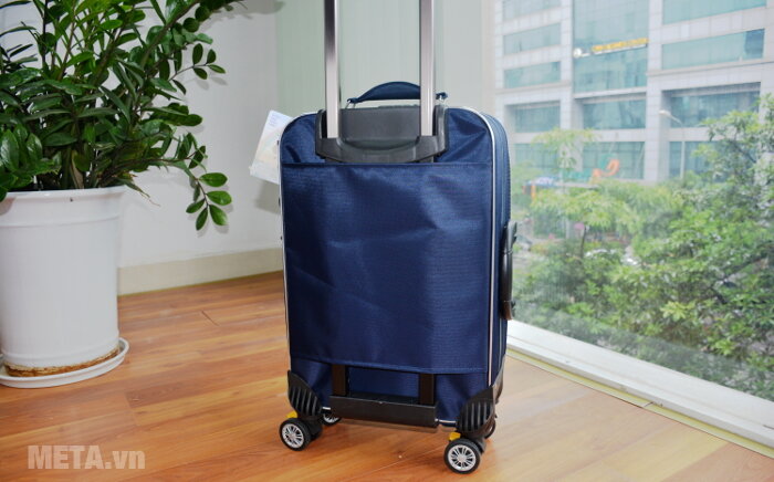 Vali 4 bánh xoay VLX015 24 inch Vali 4 bánh xoay VLX015 24 inch