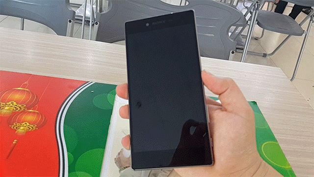 Điện thoại Sony Xperia Z5 Premium Dual