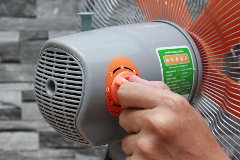 Quạt lửng Asia A16009 Xám cam