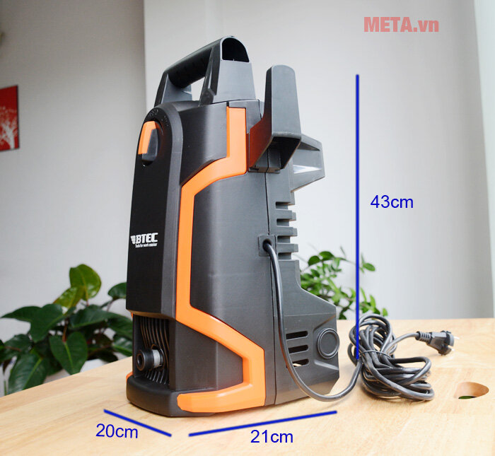 Máy rửa xe Btec BT70PA