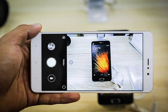 Điện thoại Xiaomi Mi 5s Plus