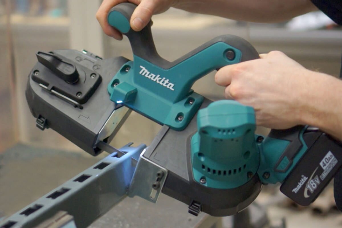 Thân máy cưa vòng 64x64mm pin 18V Makita DPB181Z