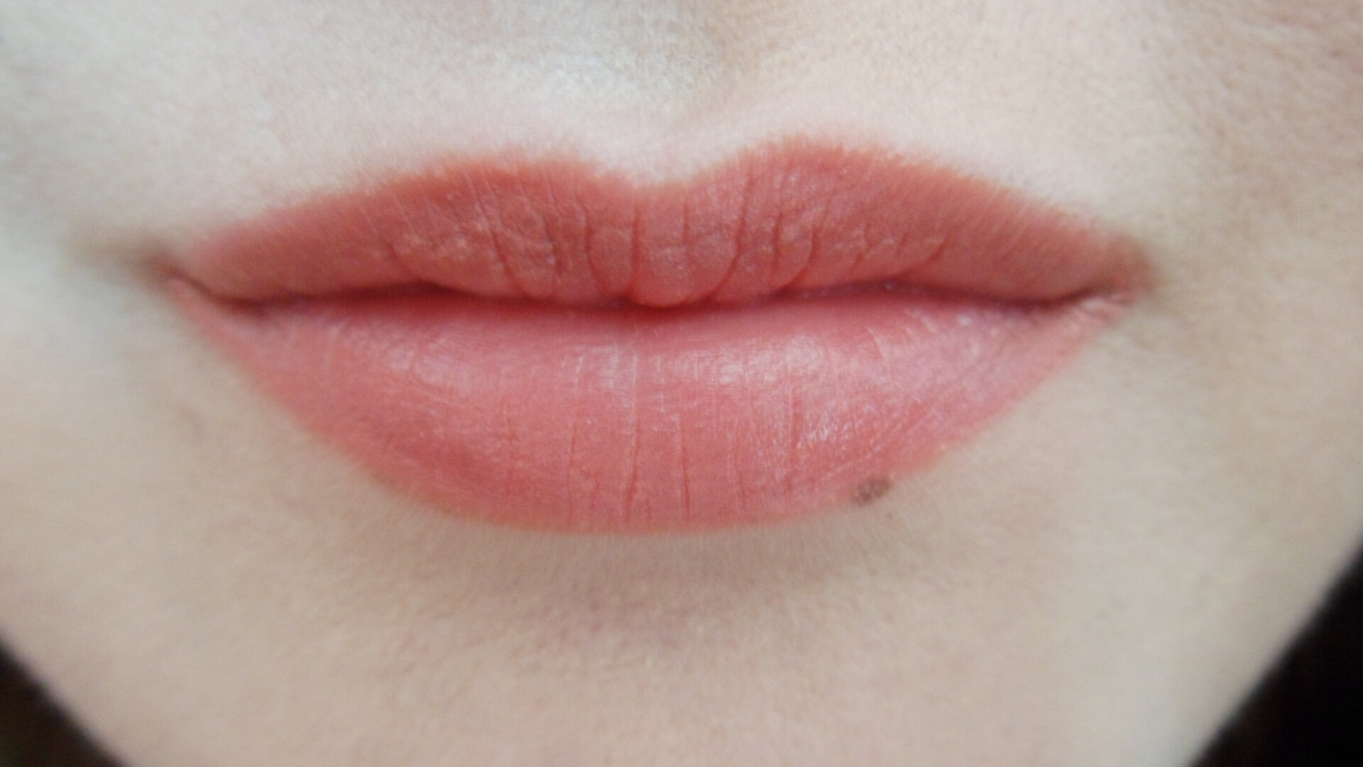 Son bóng dưỡng môi e.l.f 22142 Summer Nights 2.7g