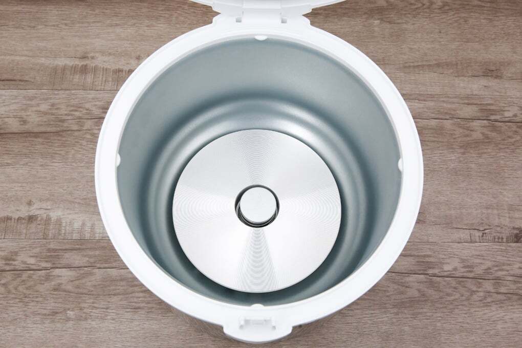 Nồi cơm điện 3 mâm nhiệt MR-CM1826