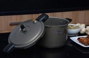 Nồi áp suất SUNHOUSE SH 9601