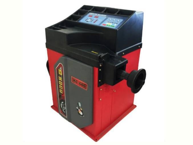 Máy cân bằng lốp xe ô tô Kocu KC-666