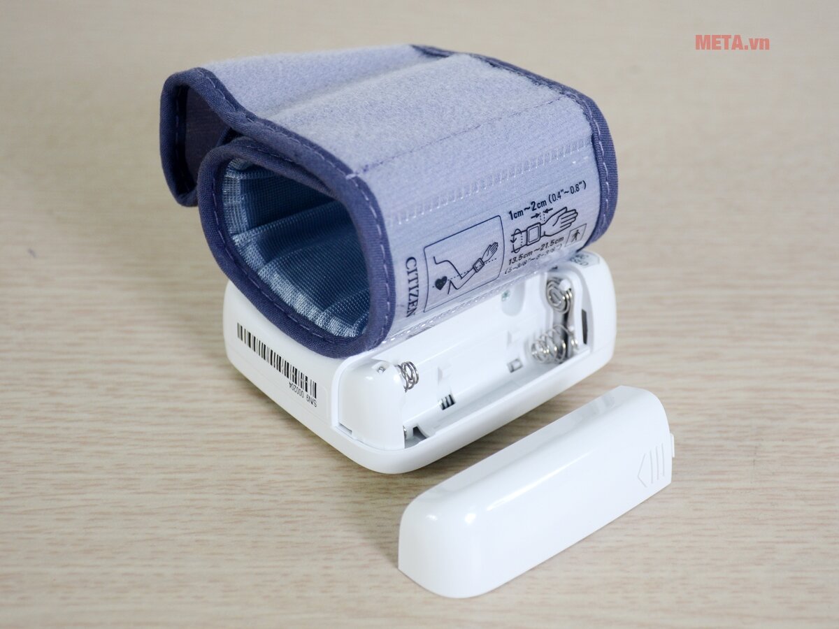 Máy đo huyết áp điện tử tự động CH-650