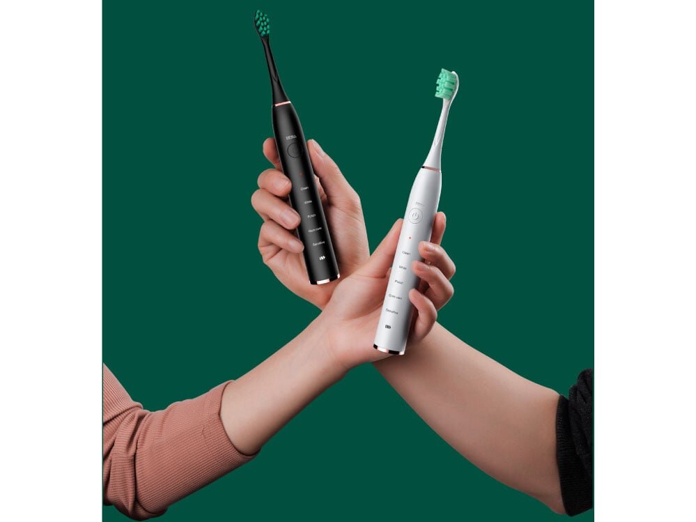 Bàn chải đánh răng sạc pin