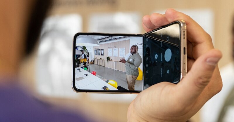 Samsung Galaxy Z Flip5 5G 512GB camera