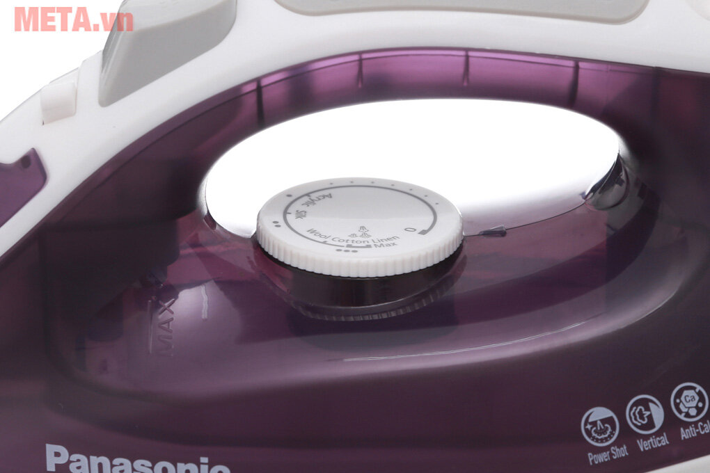 Bàn là hơi nước Panasonic NI-M300TVRA