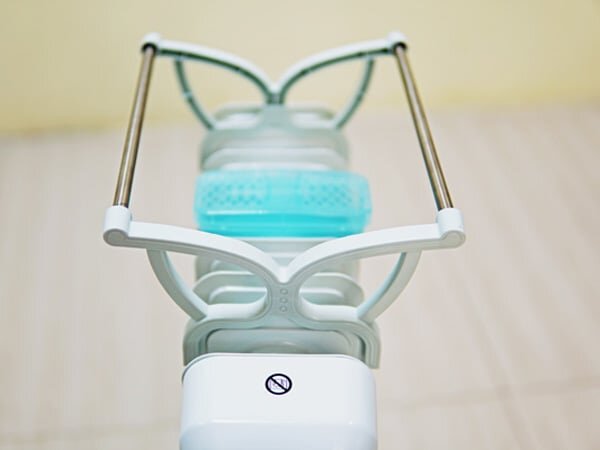 Máy sưởi dầu 11 thanh FujiHome OH8411 đi kèm giá phơi quần áo, hộp chứa nước tiện lợi Máy sưởi dầu 11 thanh FujiHome OH8411 đi kèm giá phơi quần áo, hộp chứa nước tiện lợi