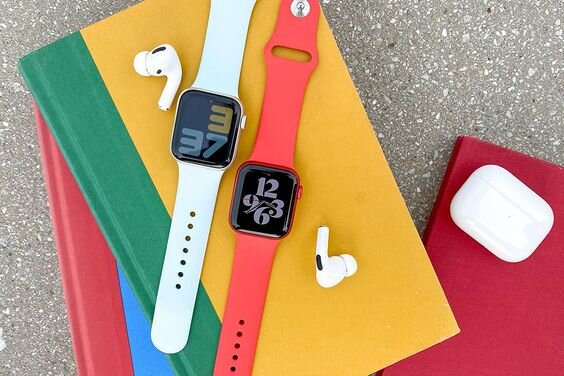 Thưởng thức những bản nhạc yêu thích với đồng hồ Apple Watch Series 6 GPS 40mm
