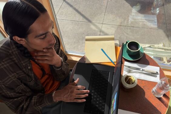 MacBook Pro 14 2023 M3 Max 14CPU/30 GPU 1