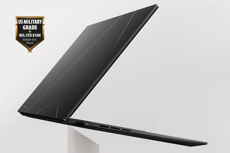 Asus Zenbook 14 OLED UM3406KA-PP555WS 9