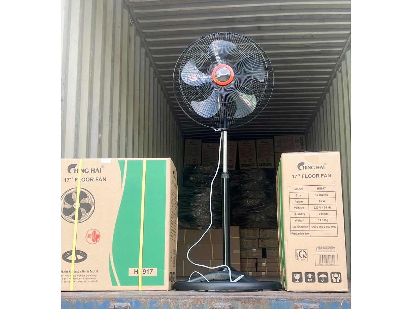 Ching Hai HS917 có sải cánh 45cm Ching Hai HS917