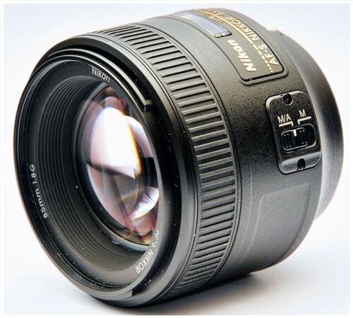 Ống Kính Nikon AF-S NIKKOR 85mm f/1.8G Ống Kính Nikon AF-S NIKKOR 85mm f/1.8G