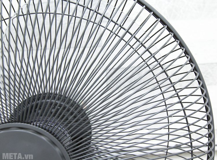 Quạt treo tường KDK M40M