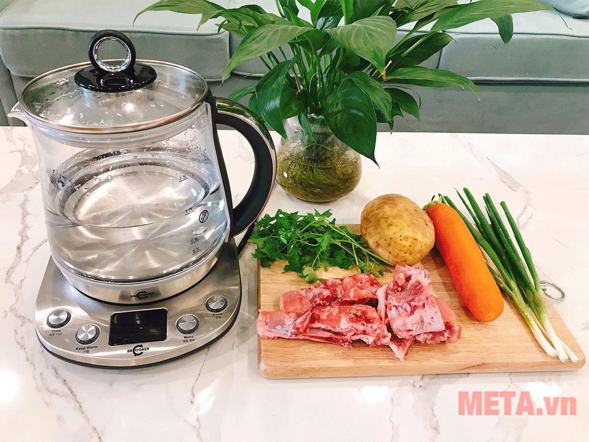 Bạn có thể bỏ bộ phận lọc vào để pha trà tiện dụng