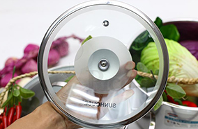 Bộ nồi inox đa lớp Sunhouse SH777 Bộ nồi inox đa lớp Sunhouse SH777