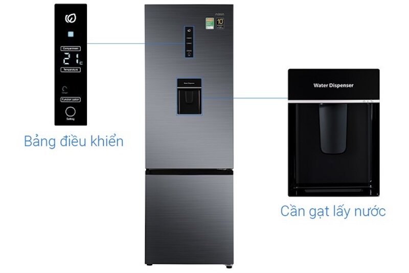Tủ lạnh Aqua AQR-B399MA được trang bị khay lấy nước bên ngoài vô cùng tiện lợi
