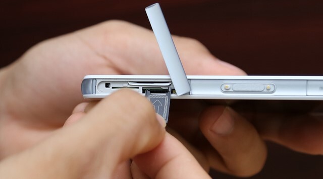 Điện thoại Sony Xperia Z3 Compact Điện thoại Sony Xperia Z3 Compact
