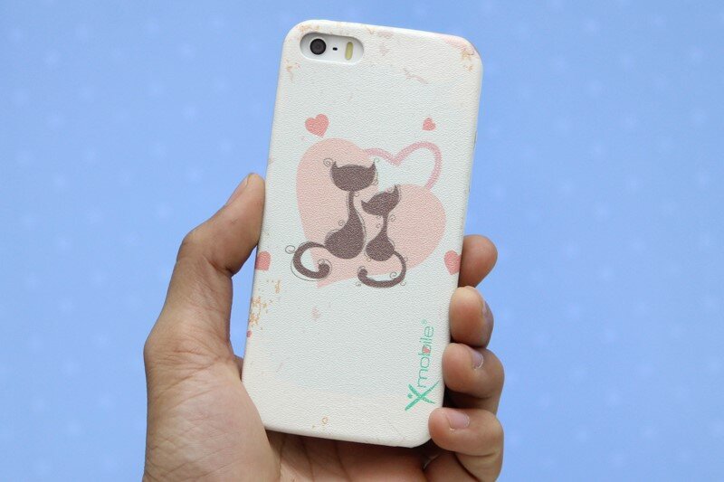Ốp lưng iPhone 5 - 5S Nhựa giả da in Mèo Trắng hồng