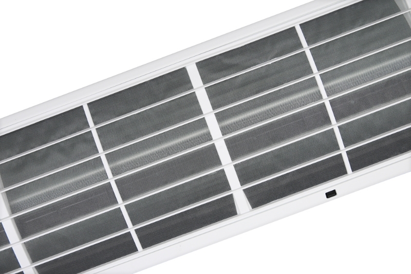 Điều Hòa Samsung Inverter 18000 BTU AR18TYHYCWKNSV lưới lọc bụi