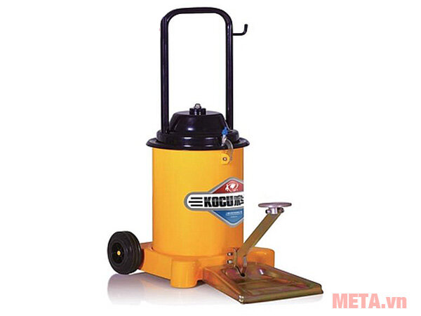 Máy bơm mỡ dùng chân Kocu GZ-6J 12 lít Máy bơm mỡ dùng chân Kocu GZ-6J 12 lít