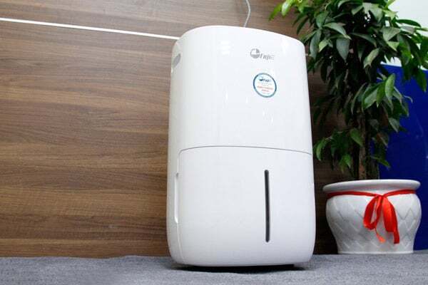 Máy có công suất hút ẩm 20 lít/ngày Máy hút ẩm HM-920EN
