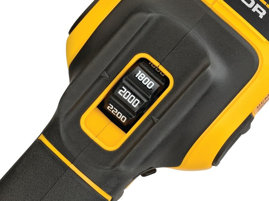 Vị trí chỉnh tốc độ đánh bóng Dewalt DCM849M2