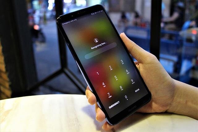 Điện thoại Huawei Y7 Pro (2018) Black