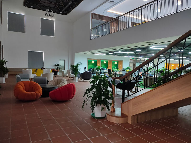 Điện thoại Realme XT - RAM 8 GB, 128GB, 6.4inch