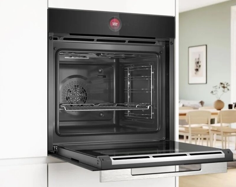 Lò nướng Bosch HBG7241B1 có dung tích lên đến 71L