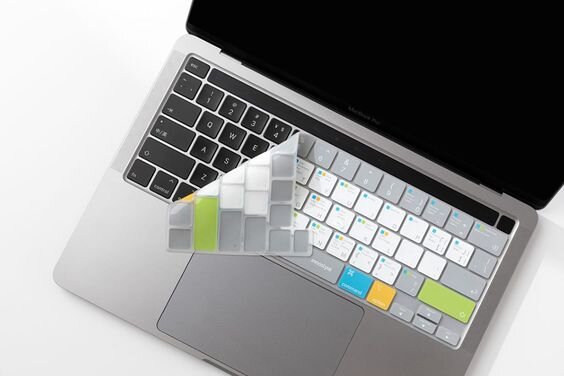 Phủ Phím Tắt Innostyle TPU IKC2442NAV Macbook Pro 13/16