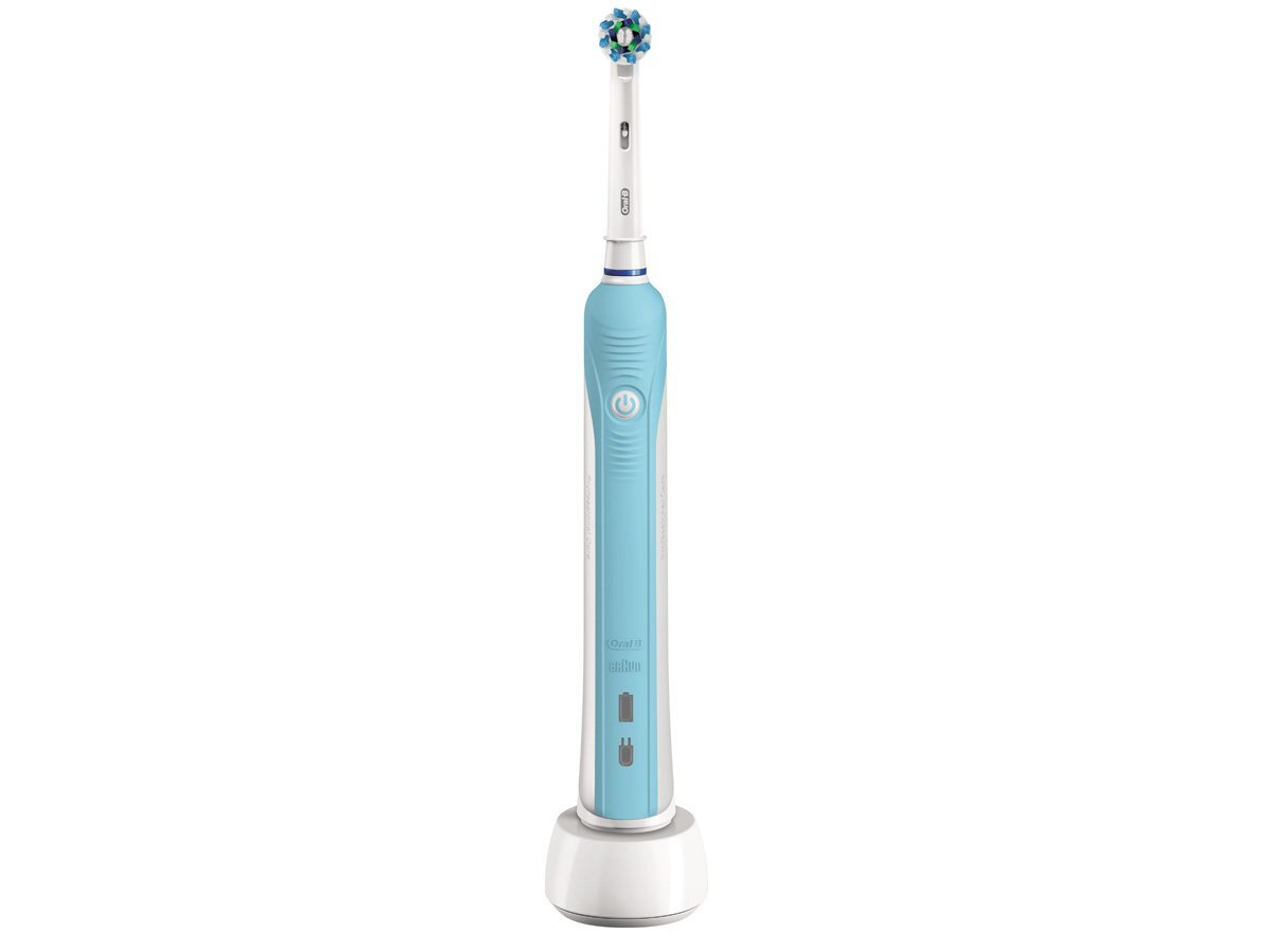 Hình ảnh bàn chải đánh răng điện Oral-B Pro 500 D16.513 Hình ảnh bàn chải đánh răng điện Oral-B Pro 500 D16.513