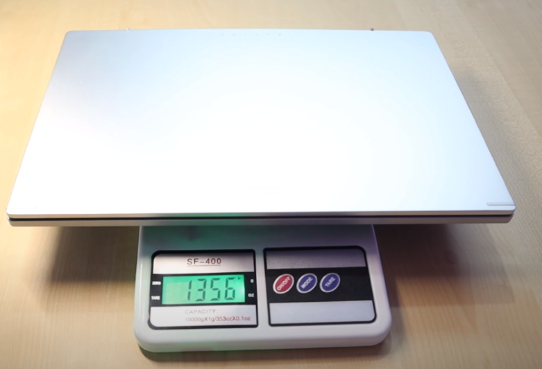 ACER Aspire 3 A314-36M-37FM trọng lượng chỉ 1.4 kg