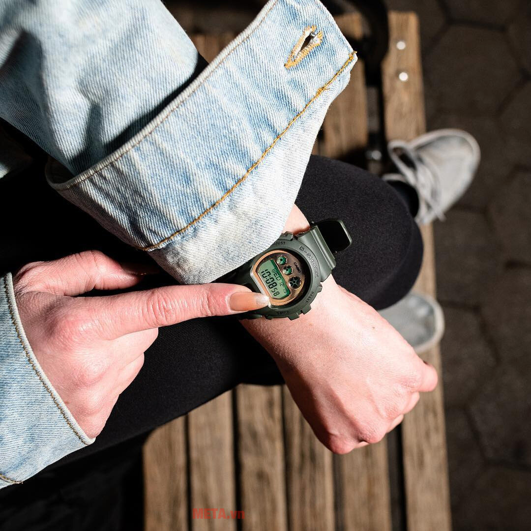 Đồng hồ nam G-shock DW-6900LU-3DR xanh bộ đội Đồng hồ nam G-shock DW-6900LU-3DR xanh bộ đội