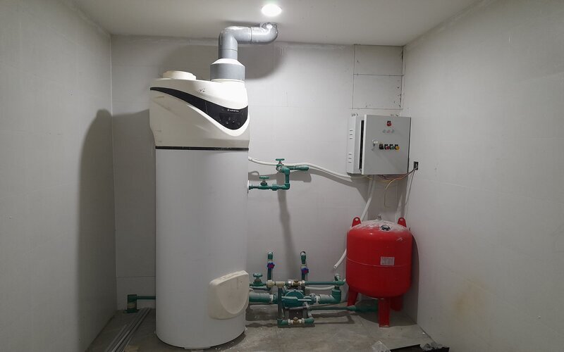 Máy nước nóng bơm nhiệt Ariston Nuos Primo HC 240L Máy nước nóng bơm nhiệt Ariston Nuos Primo HC 240L