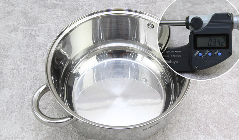 Nồi inox 3 đáy 24cm Sunhouse SH22124 Nồi inox 3 đáy 24cm Sunhouse SH22124