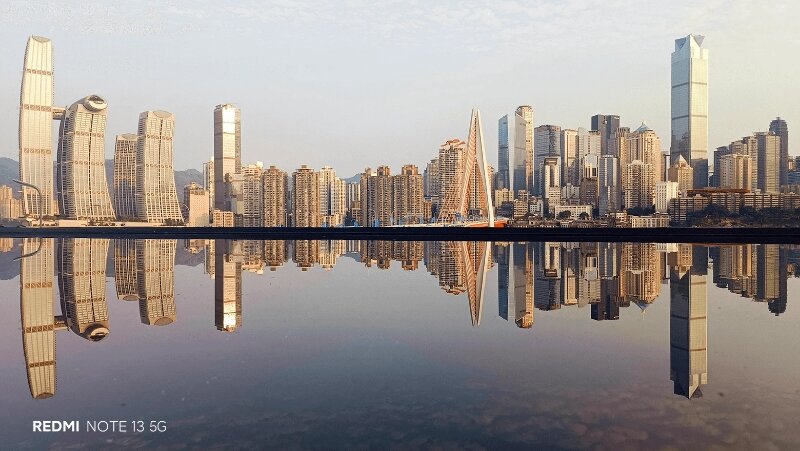 Điện thoại Xiaomi Redmi Note 13 5G ảnh góc rộng